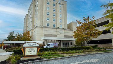 Hollywood Bangor Hotel extertior